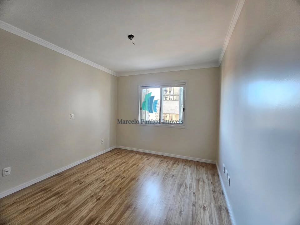 Apartamento à venda com 3 quartos, 112m² - Foto 12