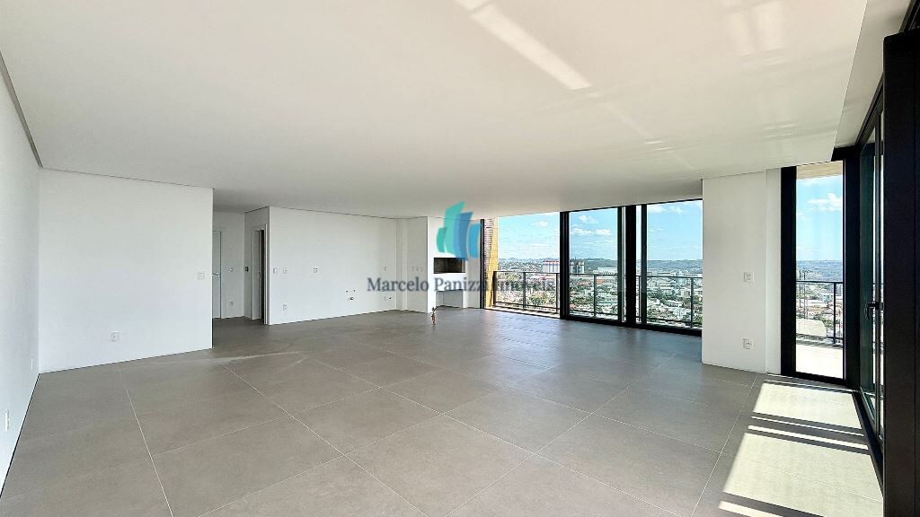 Apartamento, 3 quartos, 207 m² - Foto 1