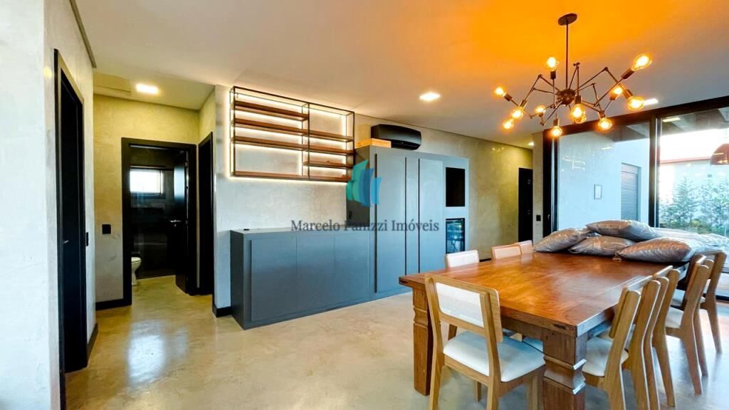 Casa à venda com 4 quartos, 221m² - Foto 9
