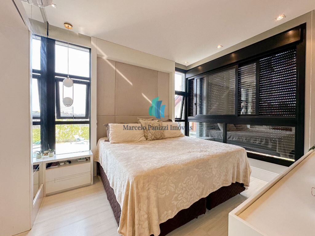 Casa à venda com 3 quartos, 296m² - Foto 10