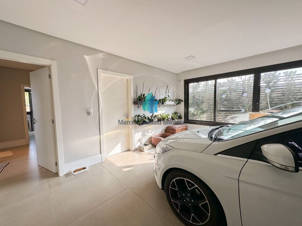 Casa à venda com 3 quartos, 296m² - Foto 30