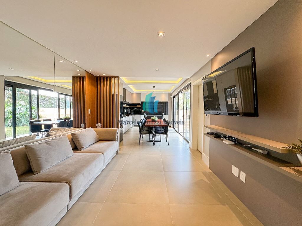 Casa à venda com 3 quartos, 296m² - Foto 23