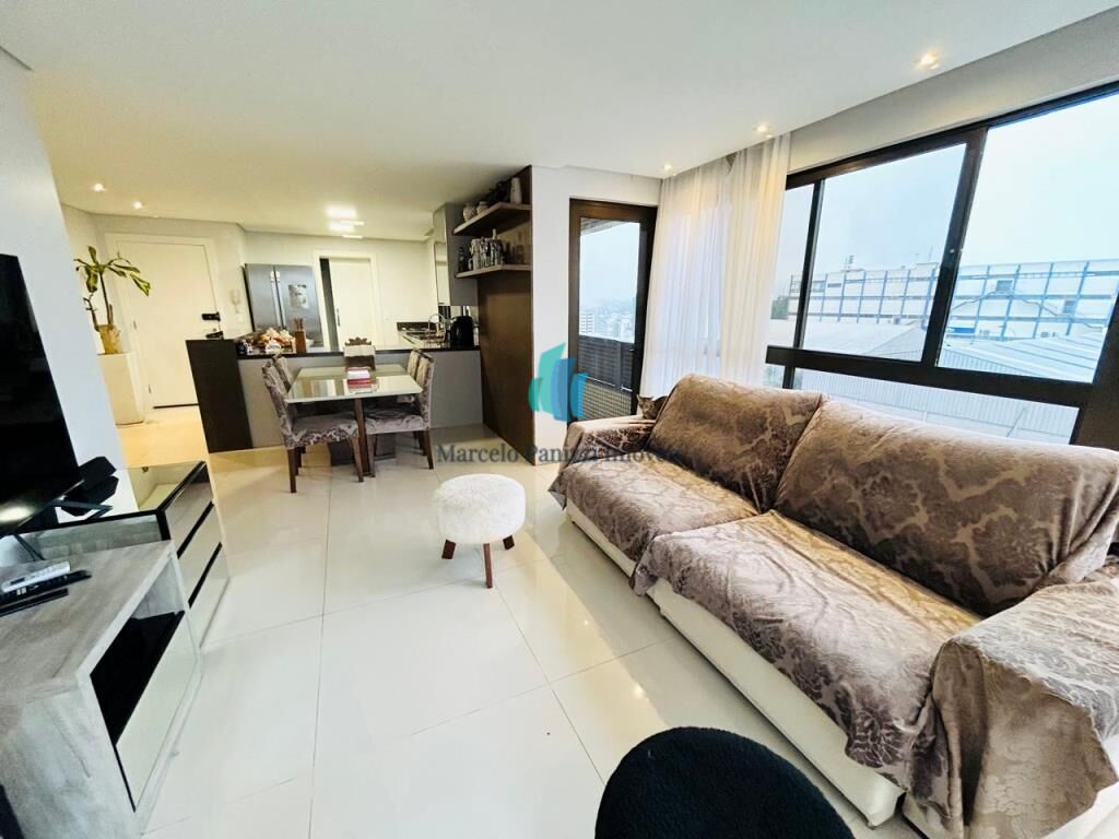 Apartamento à venda com 3 quartos, 111m² - Foto 9