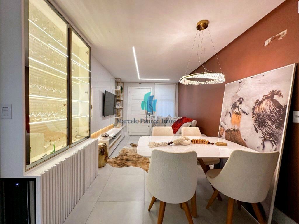 Sobrado à venda com 2 quartos, 95m² - Foto 1