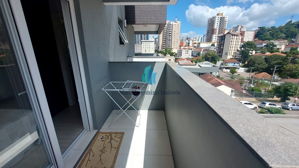 Apartamento à venda com 3 quartos, 117m² - Foto 14