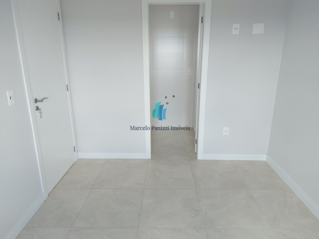 Apartamento à venda com 2 quartos, 75m² - Foto 12