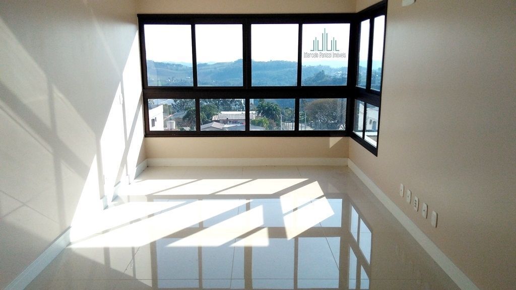 Apartamento à venda com 3 quartos, 92m² - Foto 2