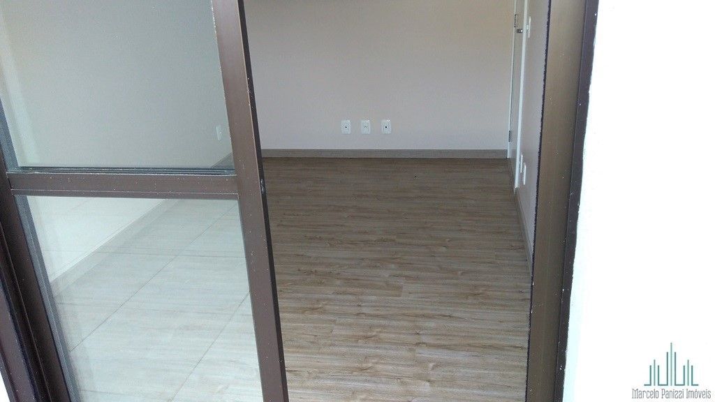 Apartamento à venda com 2 quartos, 79m² - Foto 11