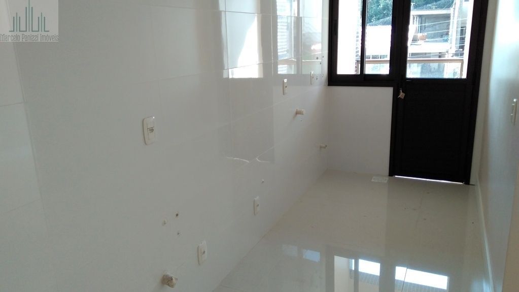 Apartamento à venda com 2 quartos, 79m² - Foto 4