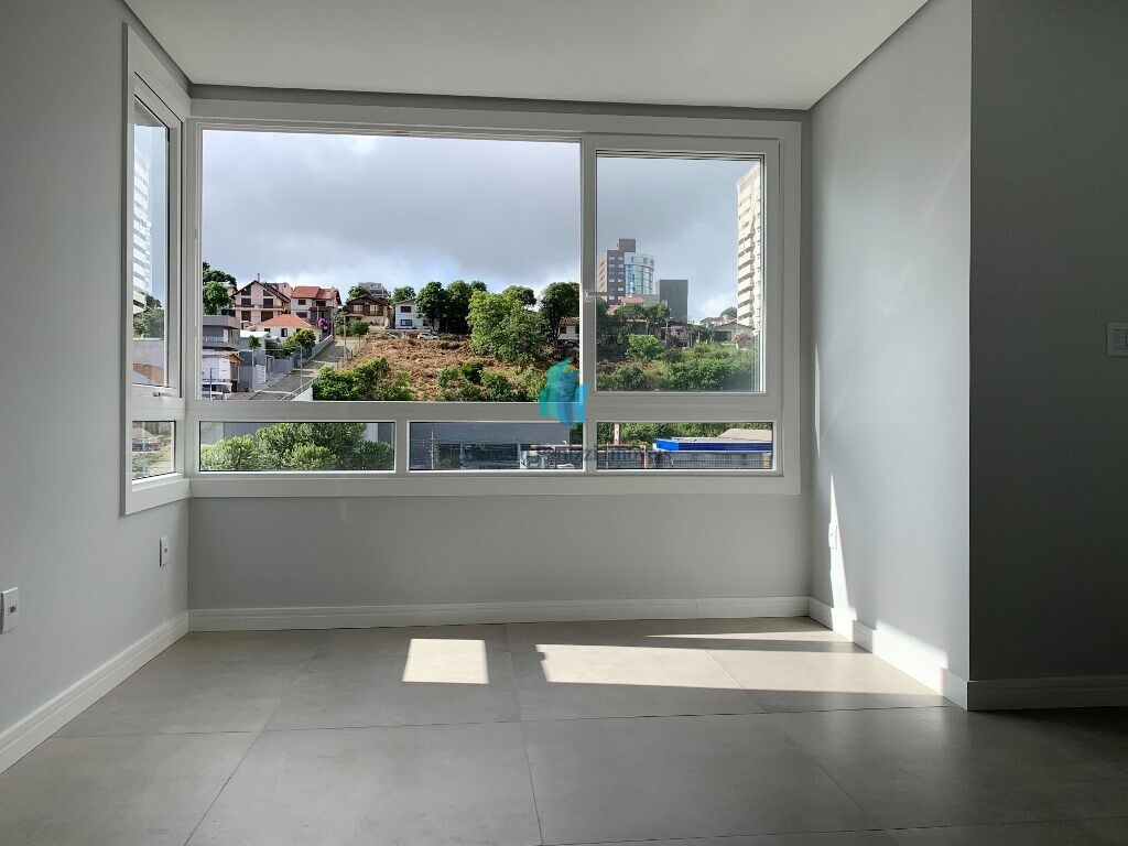 Apartamento à venda com 1 quarto, 45m² - Foto 1