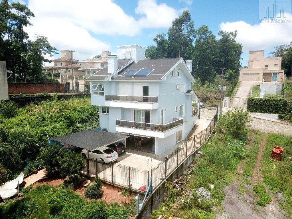 Casa à venda com 4 quartos, 400m² - Foto 4