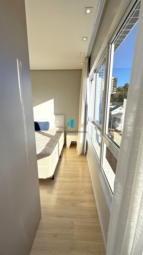 Apartamento à venda com 2 quartos, 70m² - Foto 13