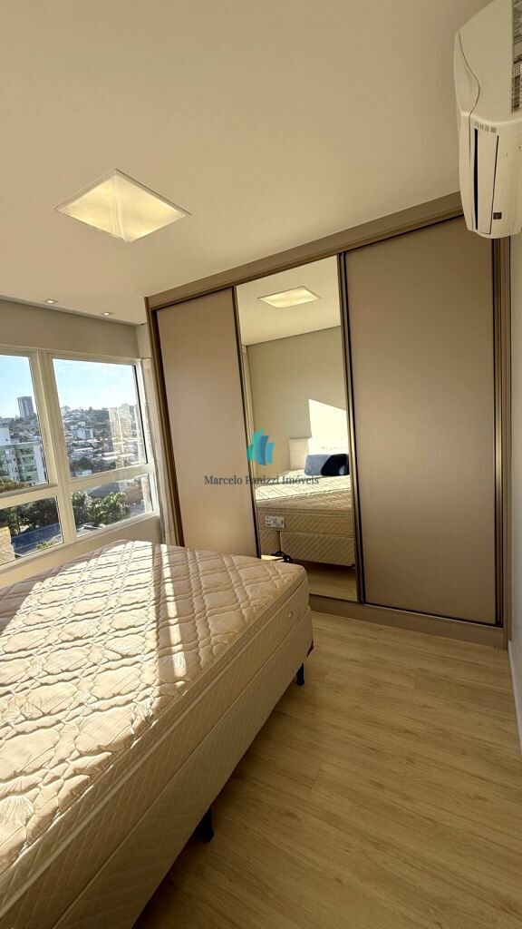 Apartamento à venda com 2 quartos, 70m² - Foto 10