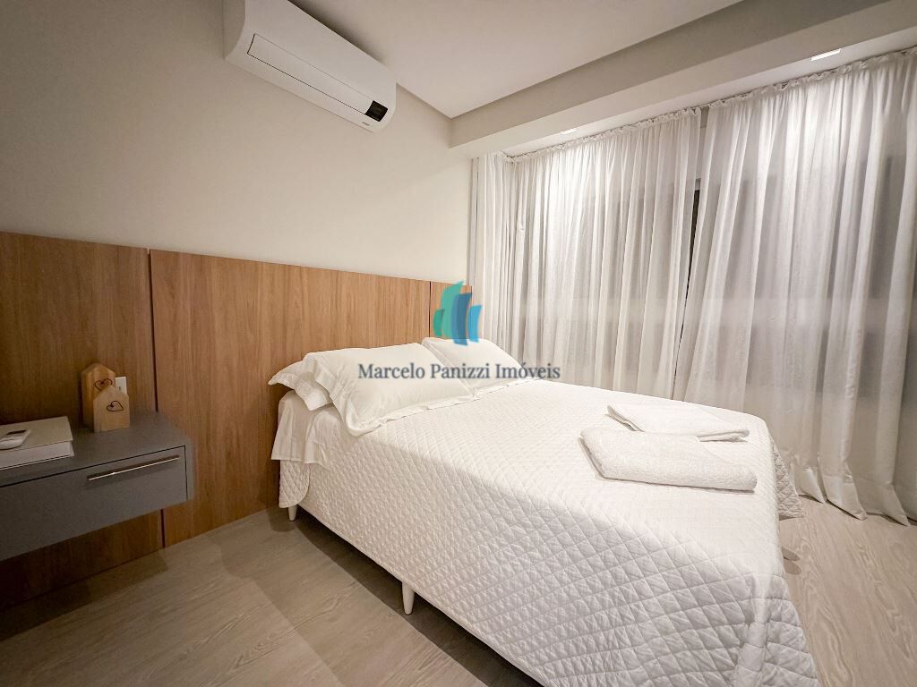 Apartamento à venda com 2 quartos, 70m² - Foto 12