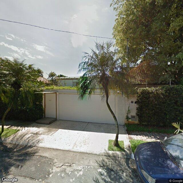 Imagem estática do "Street View" da localização