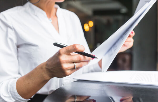 Qual a documentação necessária para comprar um imóvel?