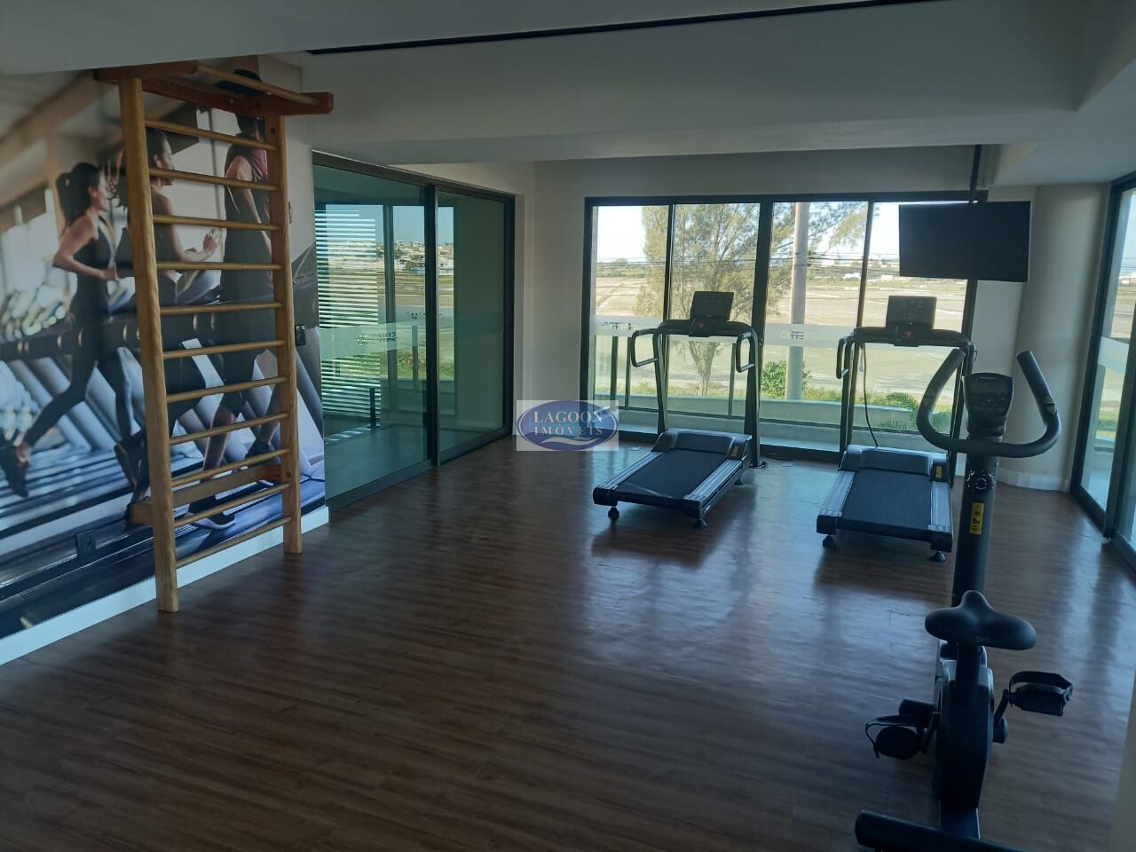 Apartamento à venda com 2 quartos, 81m² - Foto 32