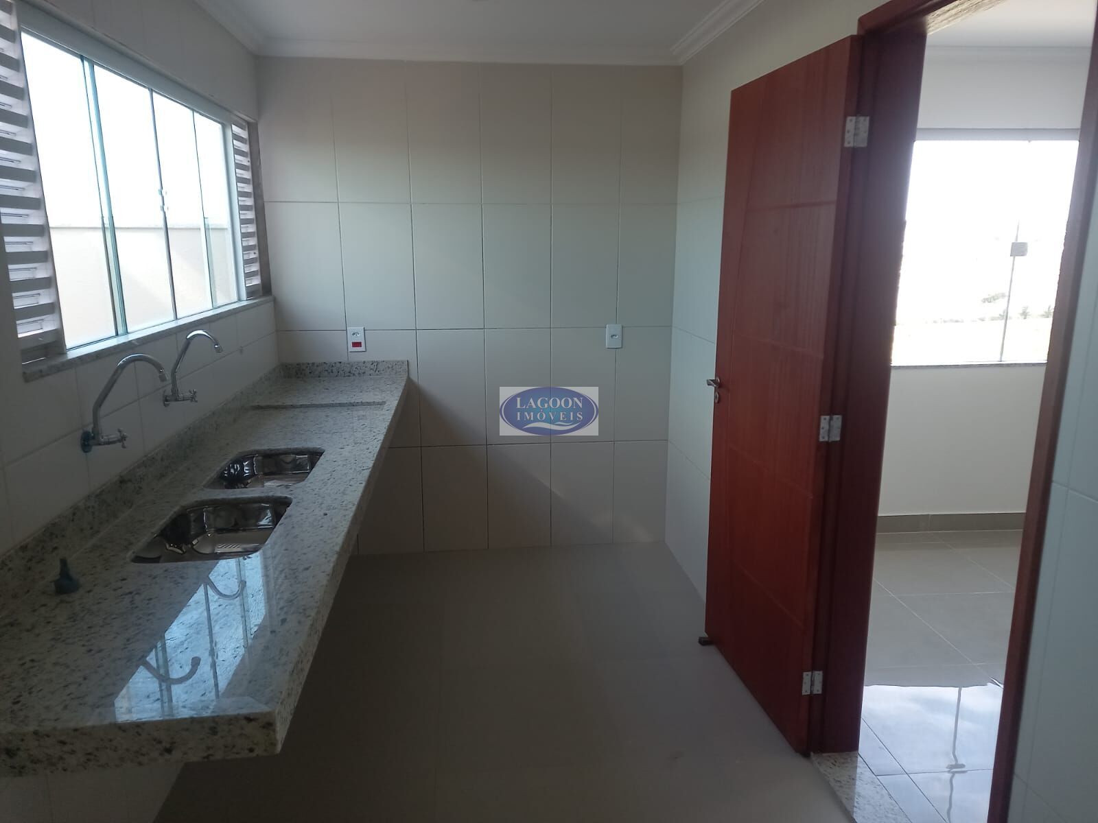 Apartamento à venda com 3 quartos, 96m² - Foto 35