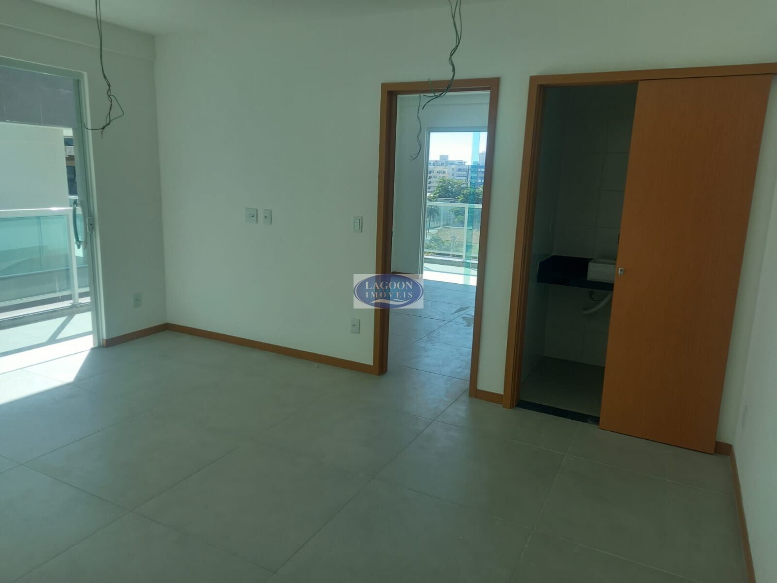 Apartamento à venda com 1 quarto, 75m² - Foto 11