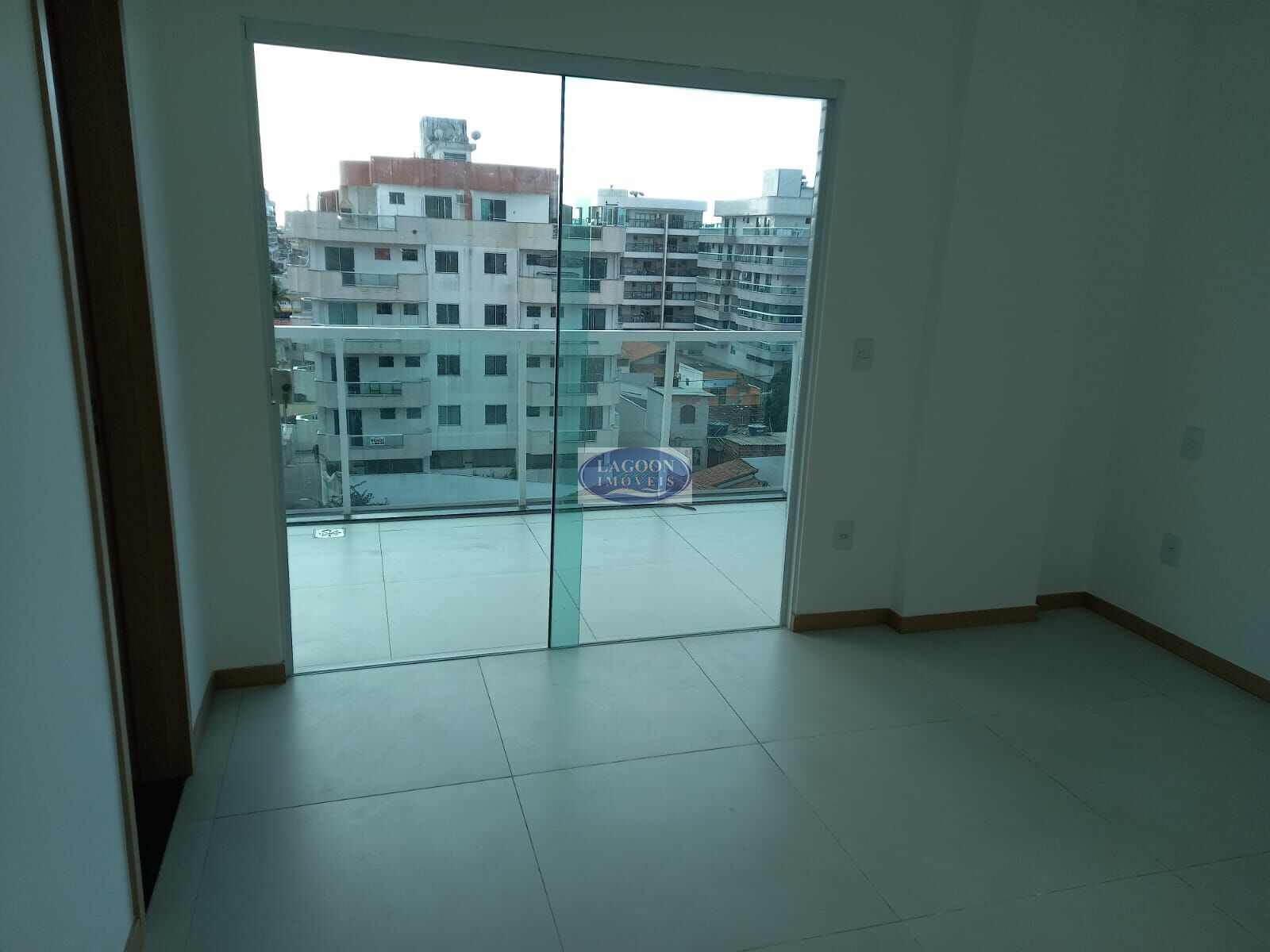 Apartamento à venda com 2 quartos, 102m² - Foto 10