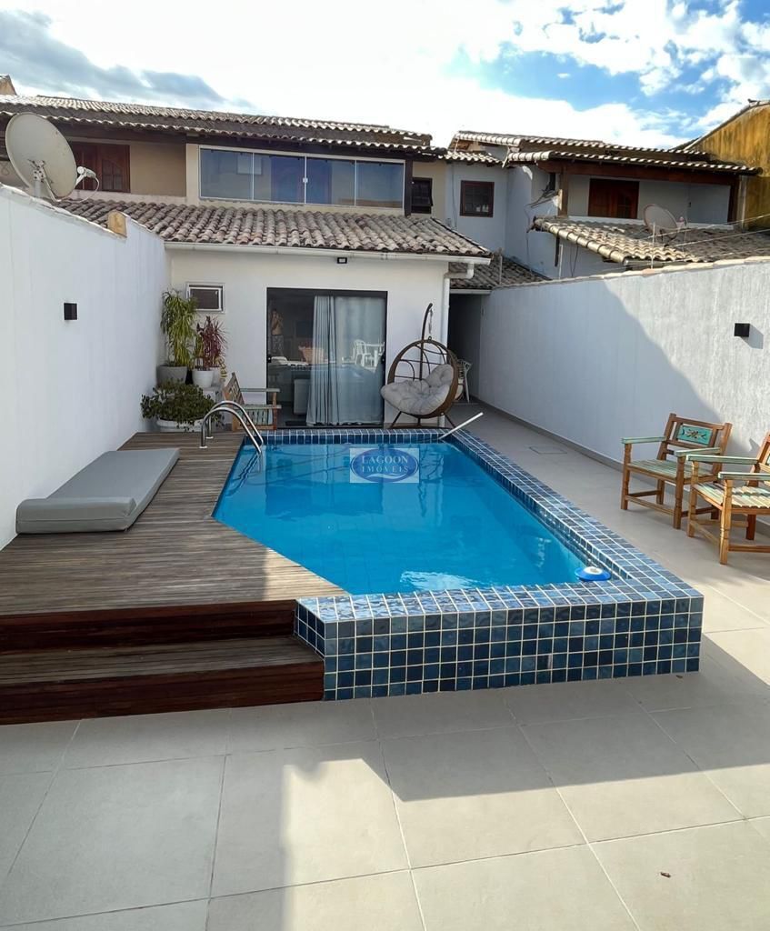 Casa à venda com 3 quartos, 187m² - Foto 2