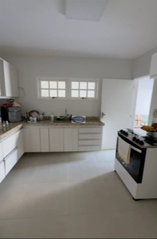 Casa à venda com 3 quartos, 187m² - Foto 14