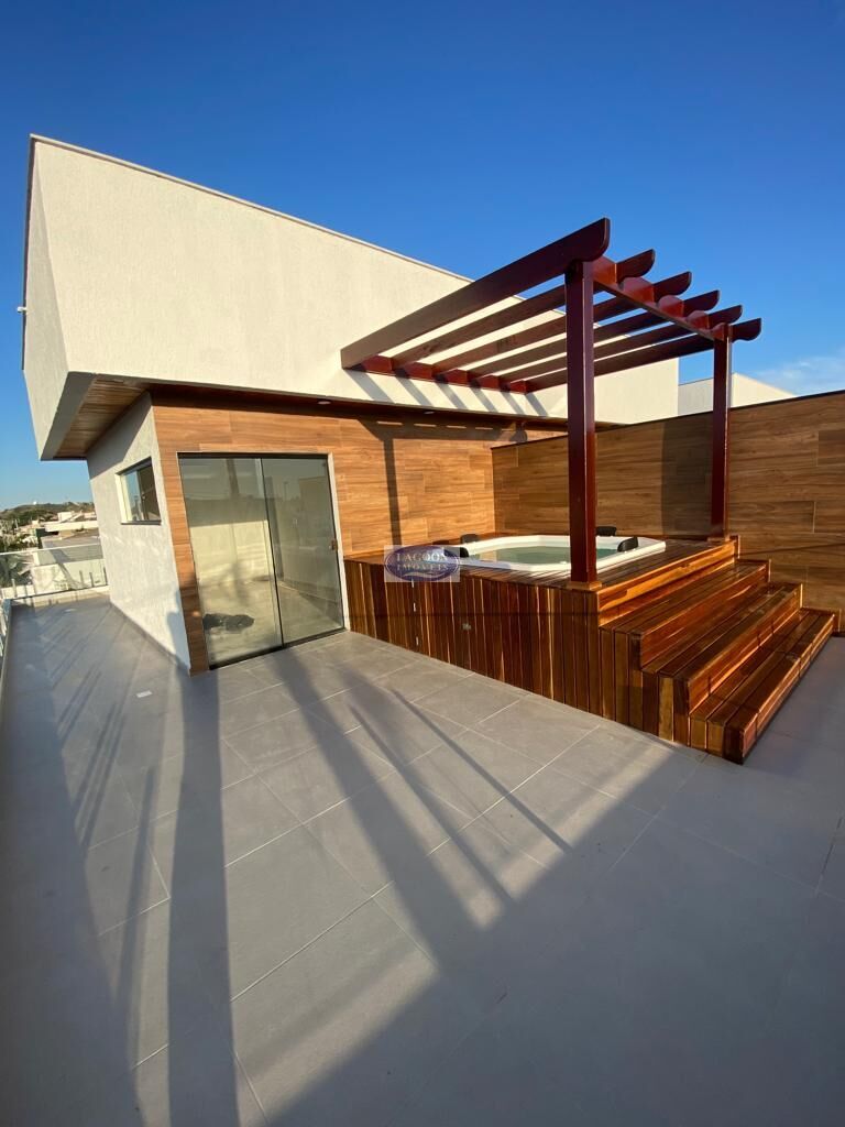 Casa à venda com 3 quartos, 136m² - Foto 2