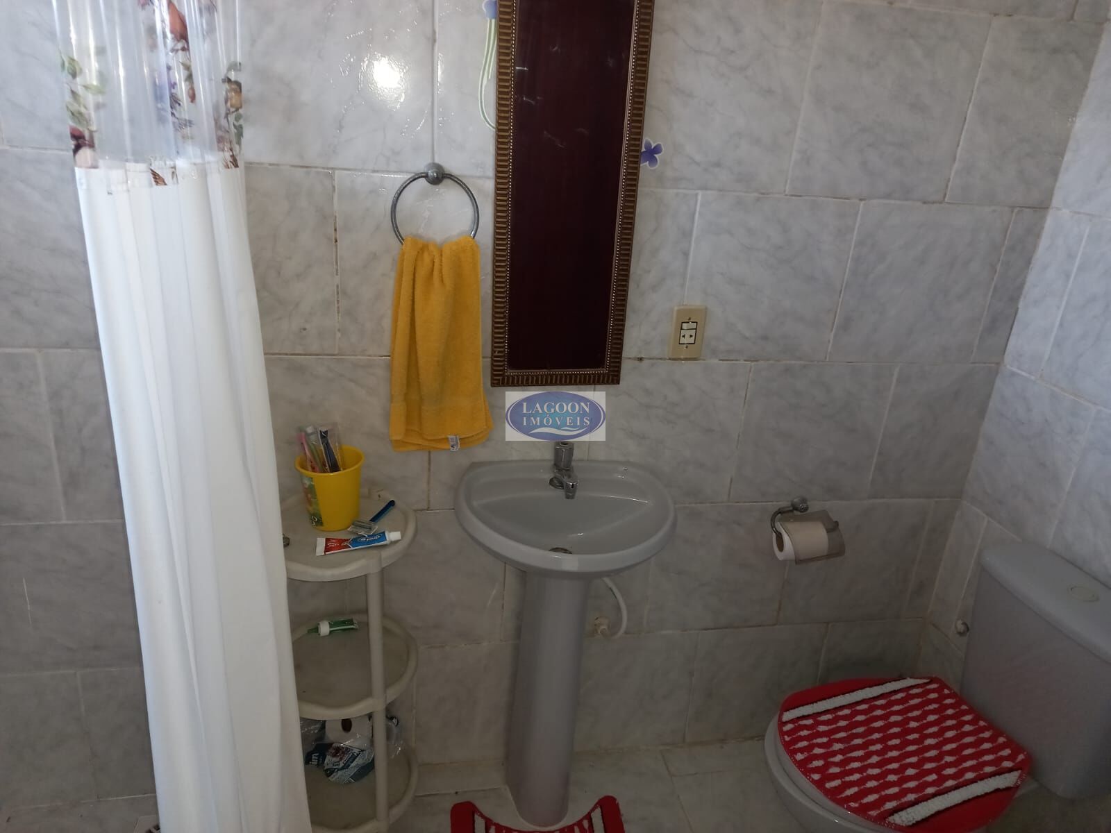 Casa à venda com 2 quartos, 120m² - Foto 13