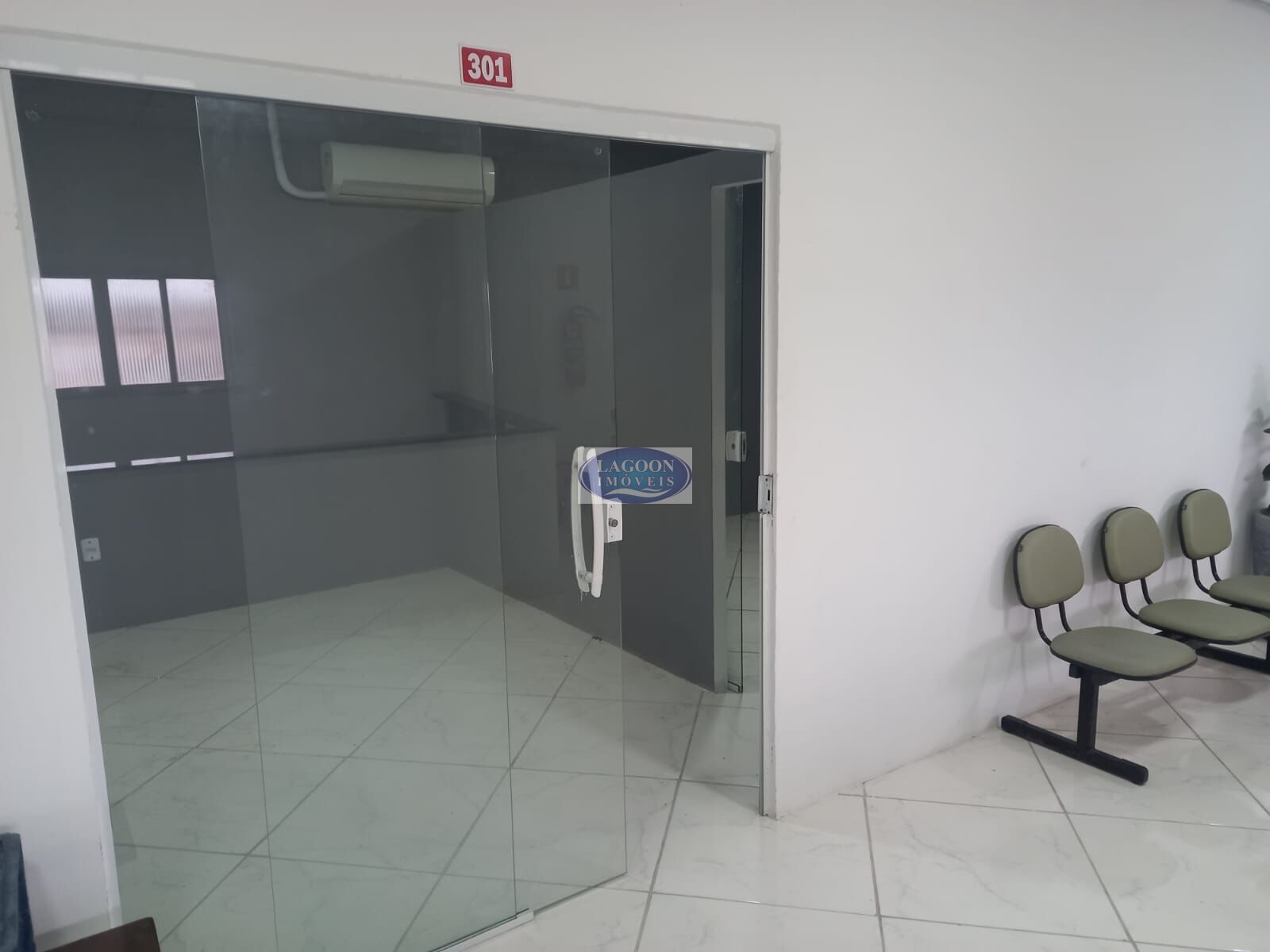 Conjunto Comercial-Sala para alugar, 18m² - Foto 2