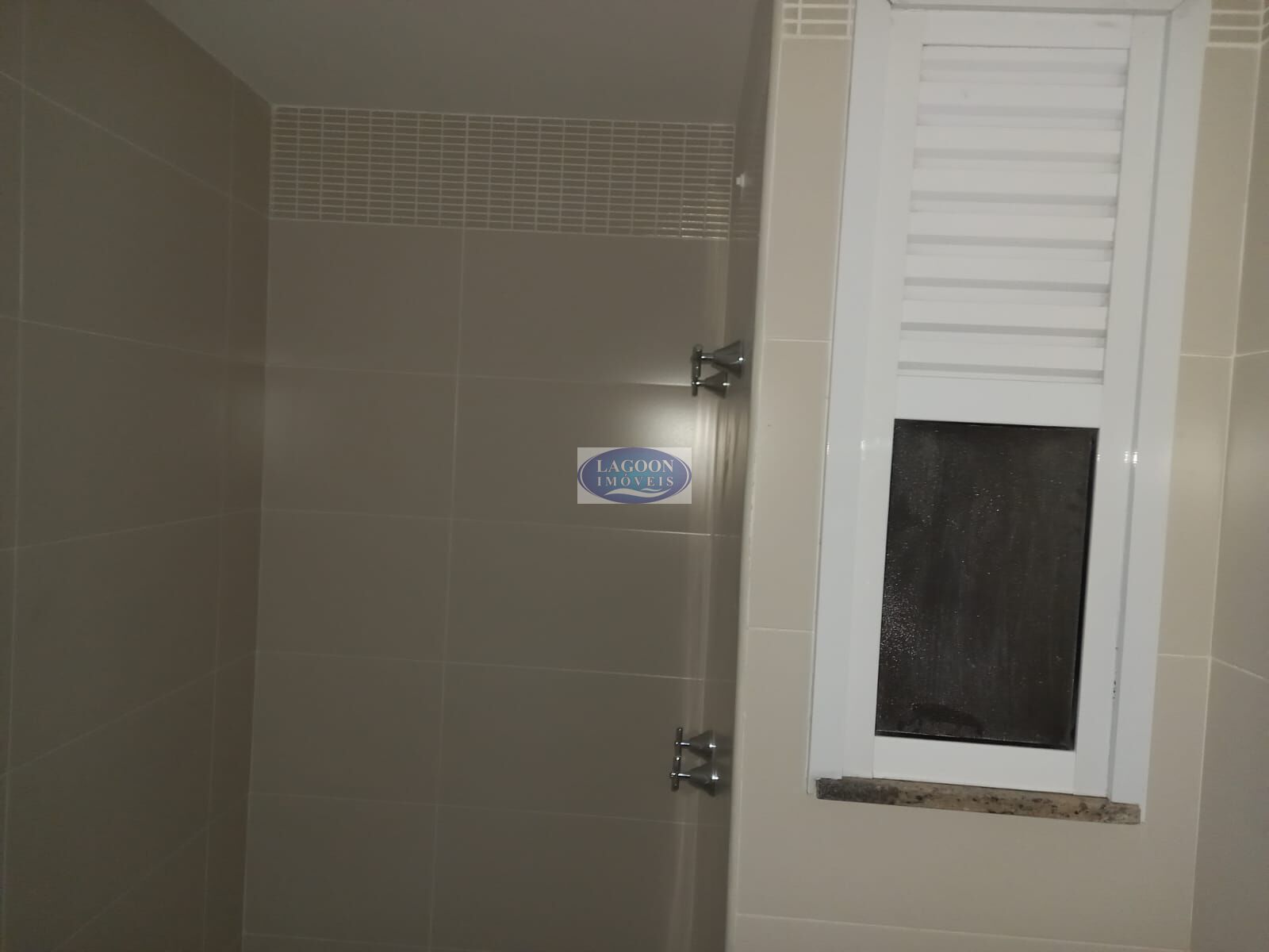 Apartamento à venda com 2 quartos, 70m² - Foto 17