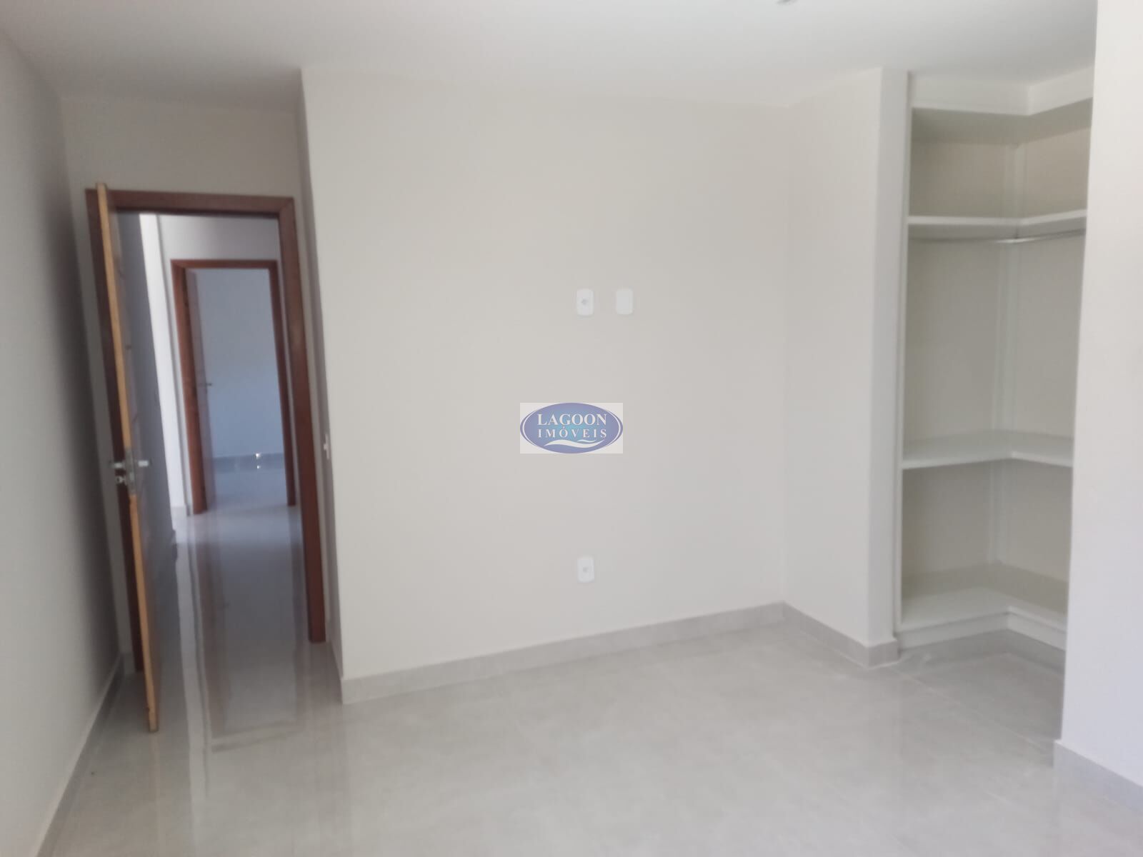 Casa à venda com 3 quartos, 126m² - Foto 15