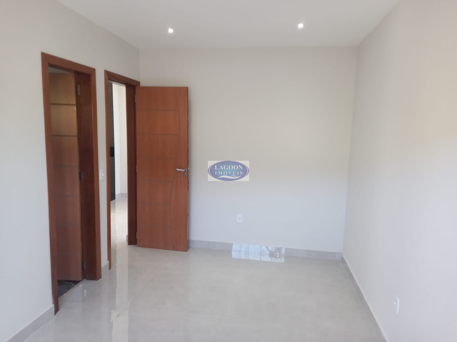 Casa à venda com 3 quartos, 126m² - Foto 17