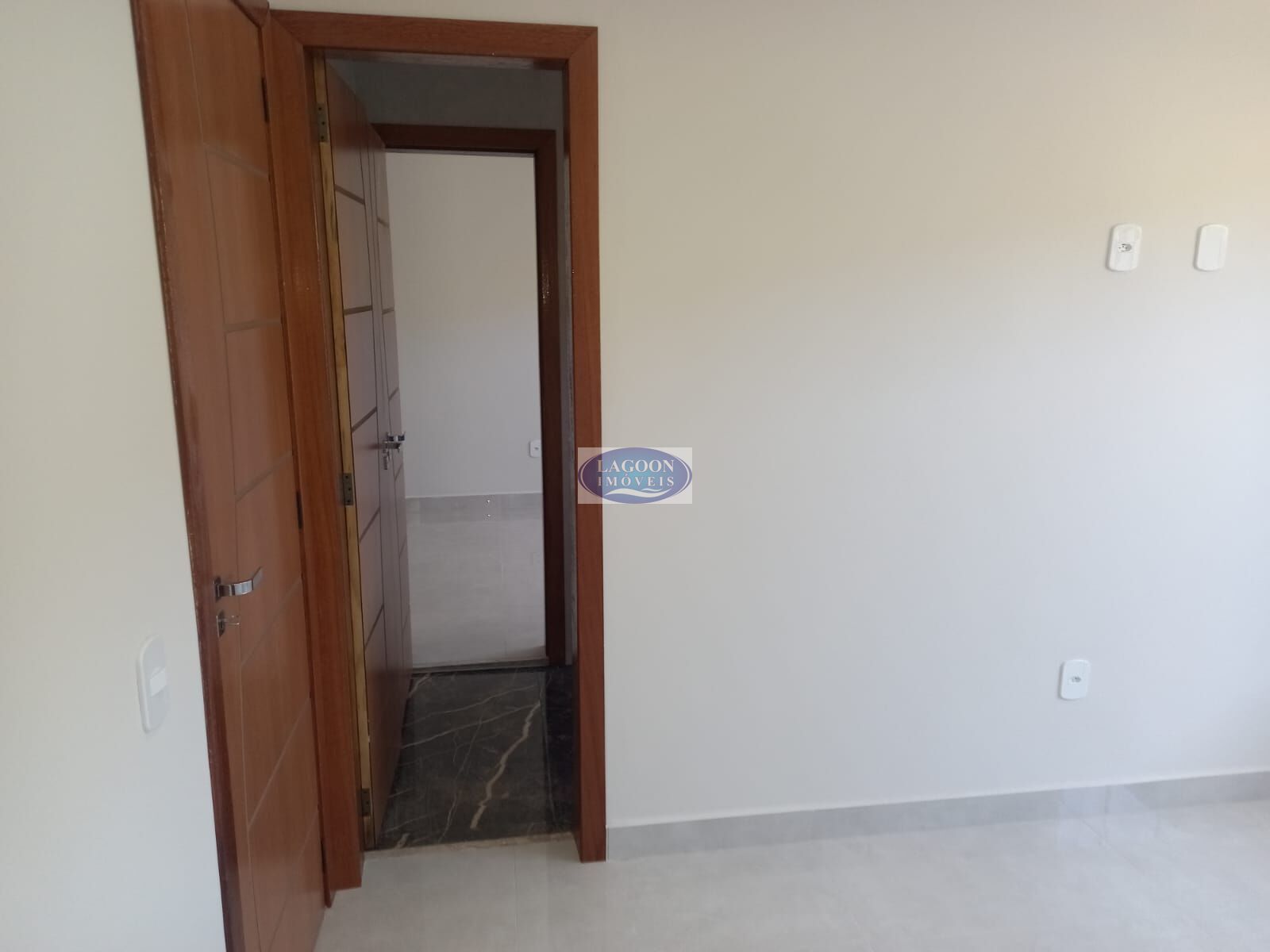 Casa à venda com 3 quartos, 126m² - Foto 22