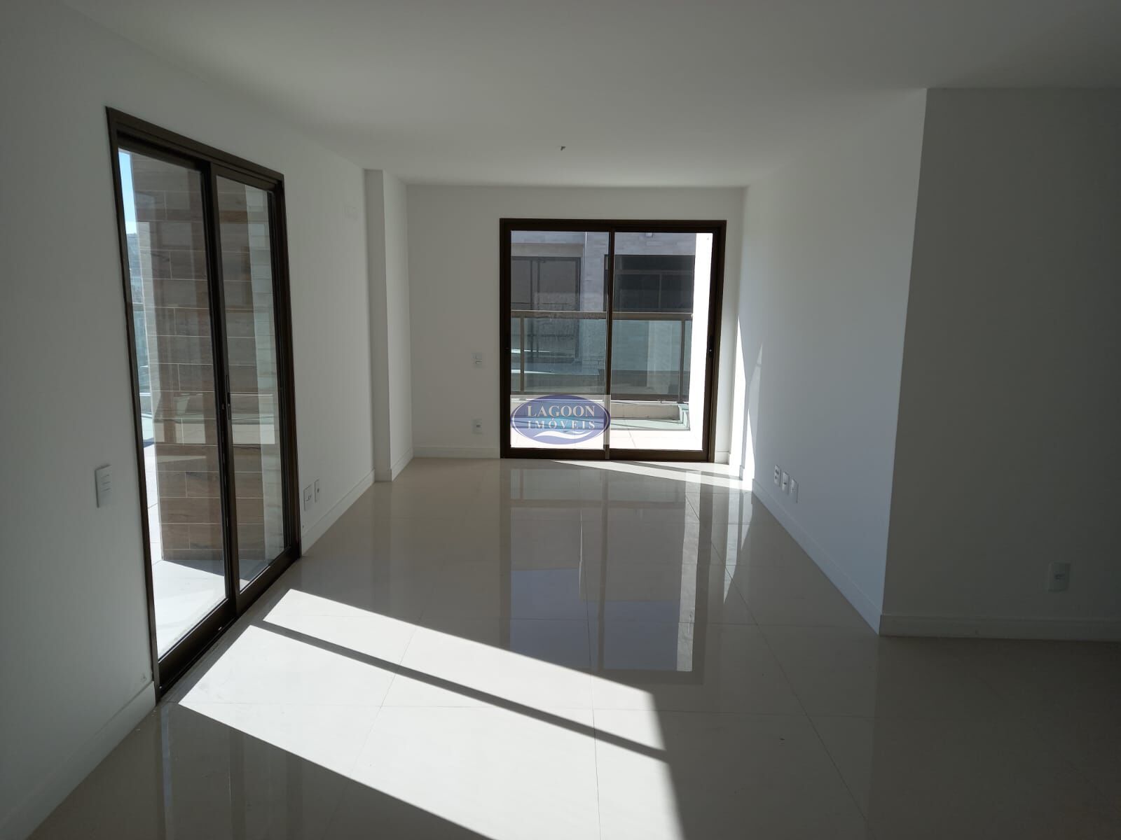 Cobertura à venda com 3 quartos, 119m² - Foto 2