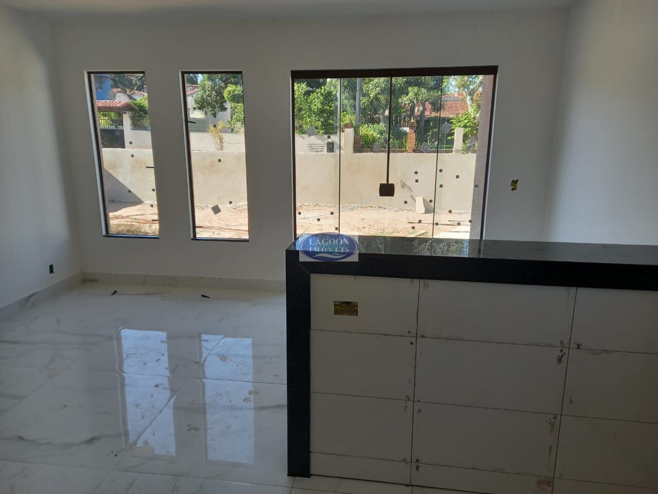 Casa à venda com 3 quartos, 80m² - Foto 6