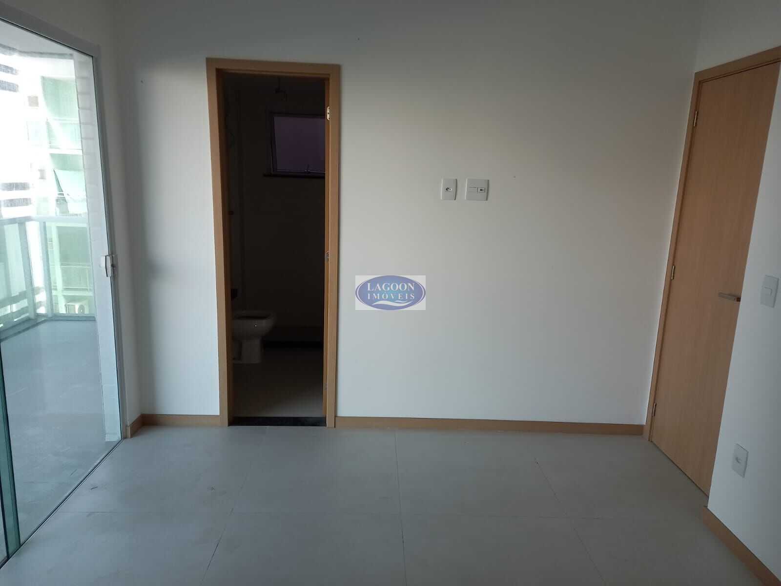 Apartamento à venda com 2 quartos, 105m² - Foto 8