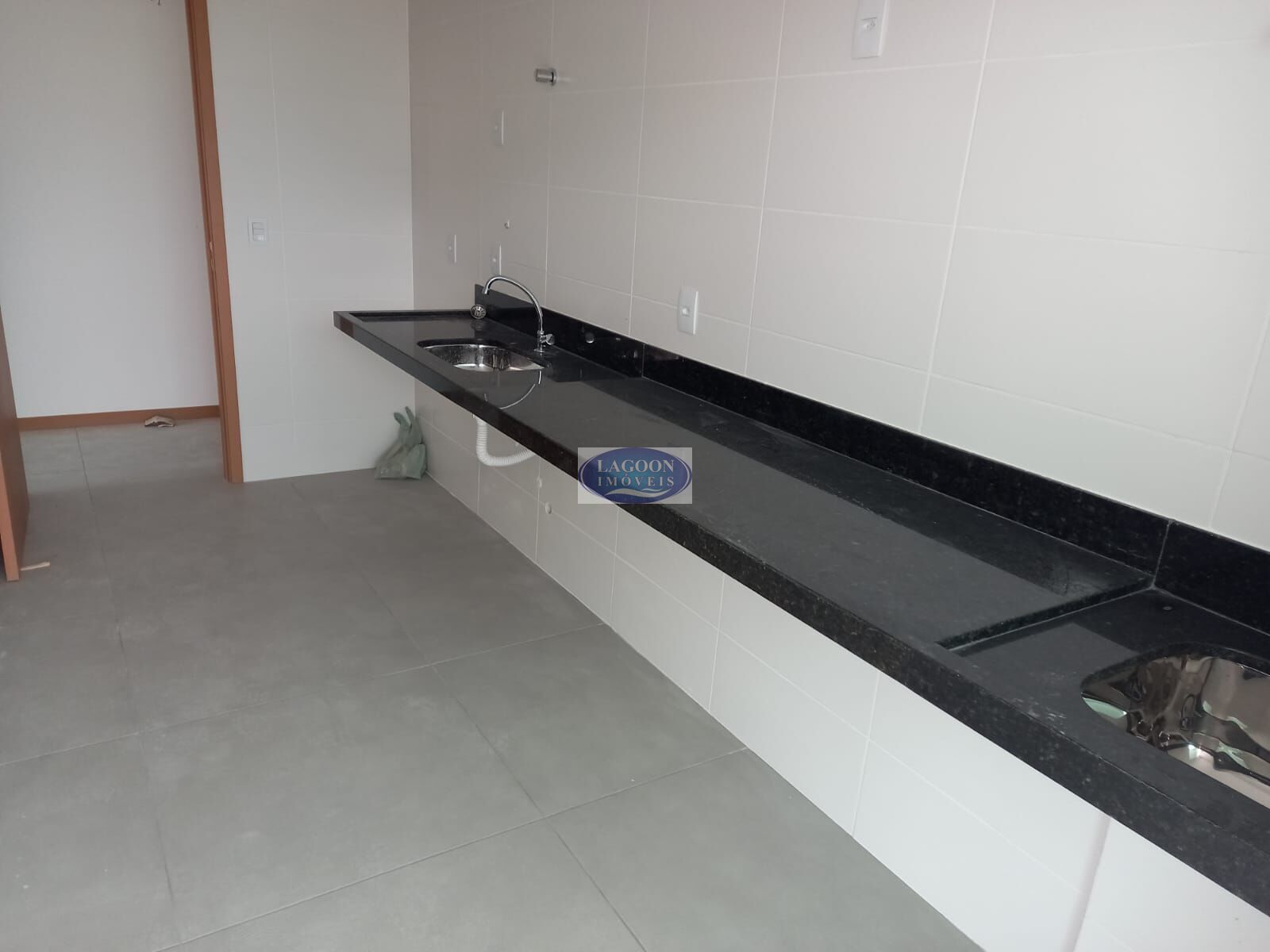 Apartamento à venda com 1 quarto, 71m² - Foto 7