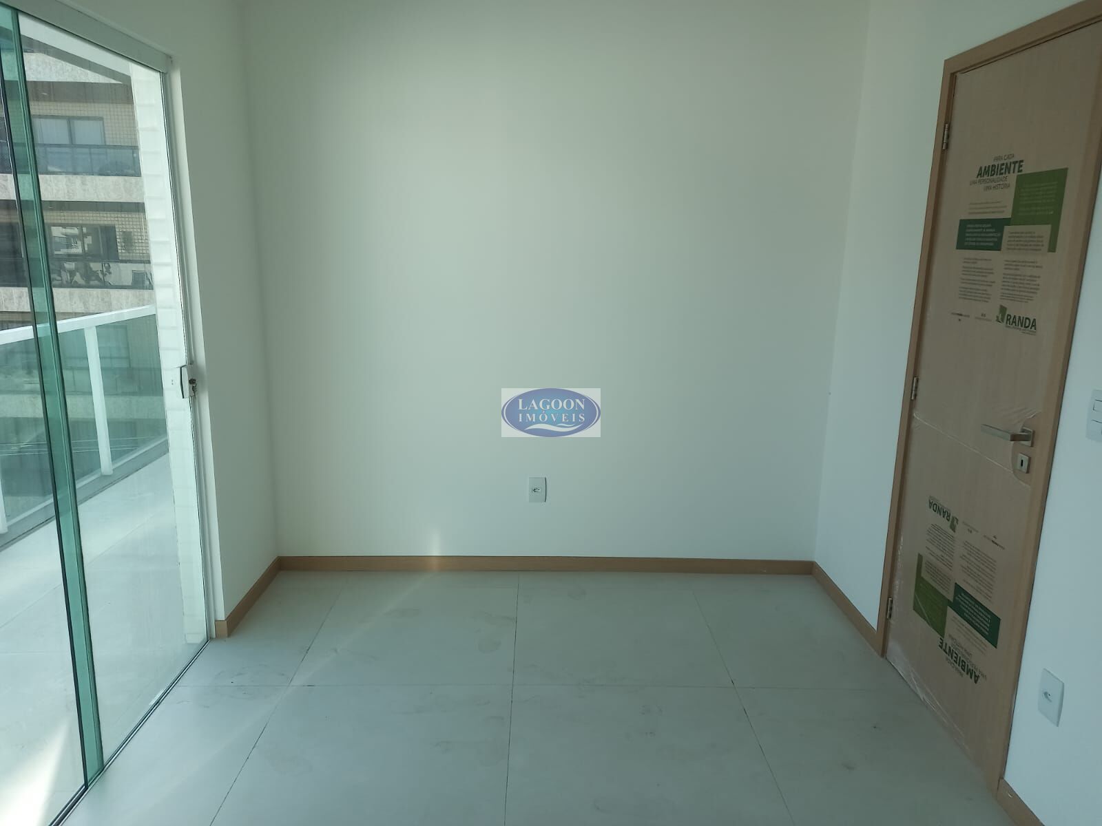 Apartamento à venda com 2 quartos, 106m² - Foto 12