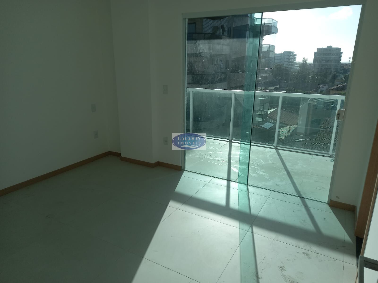 Apartamento à venda com 2 quartos, 106m² - Foto 8