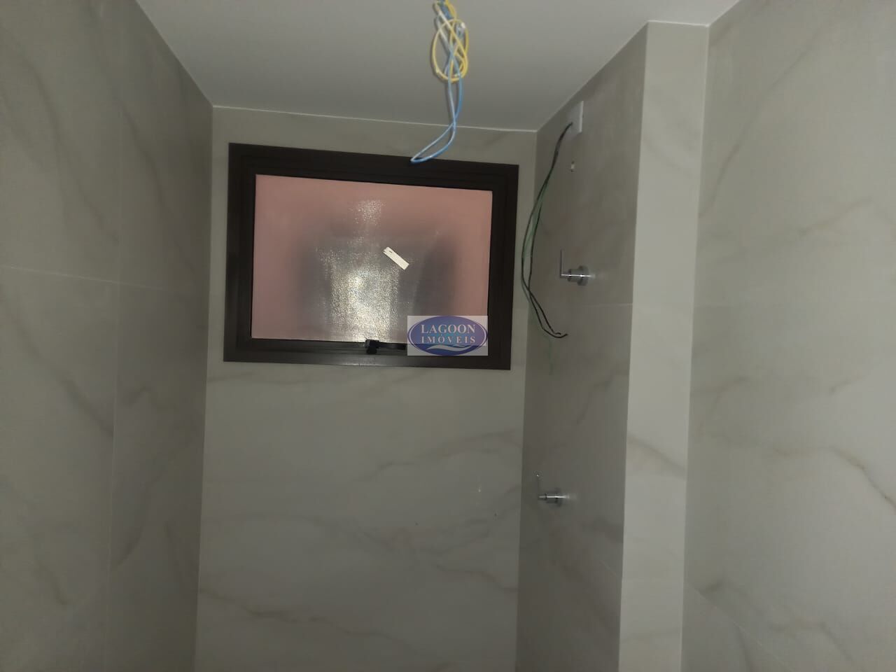 Apartamento à venda com 2 quartos, 81m² - Foto 19