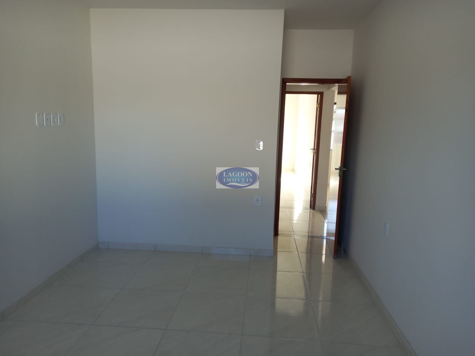 Casa à venda com 2 quartos, 82m² - Foto 14