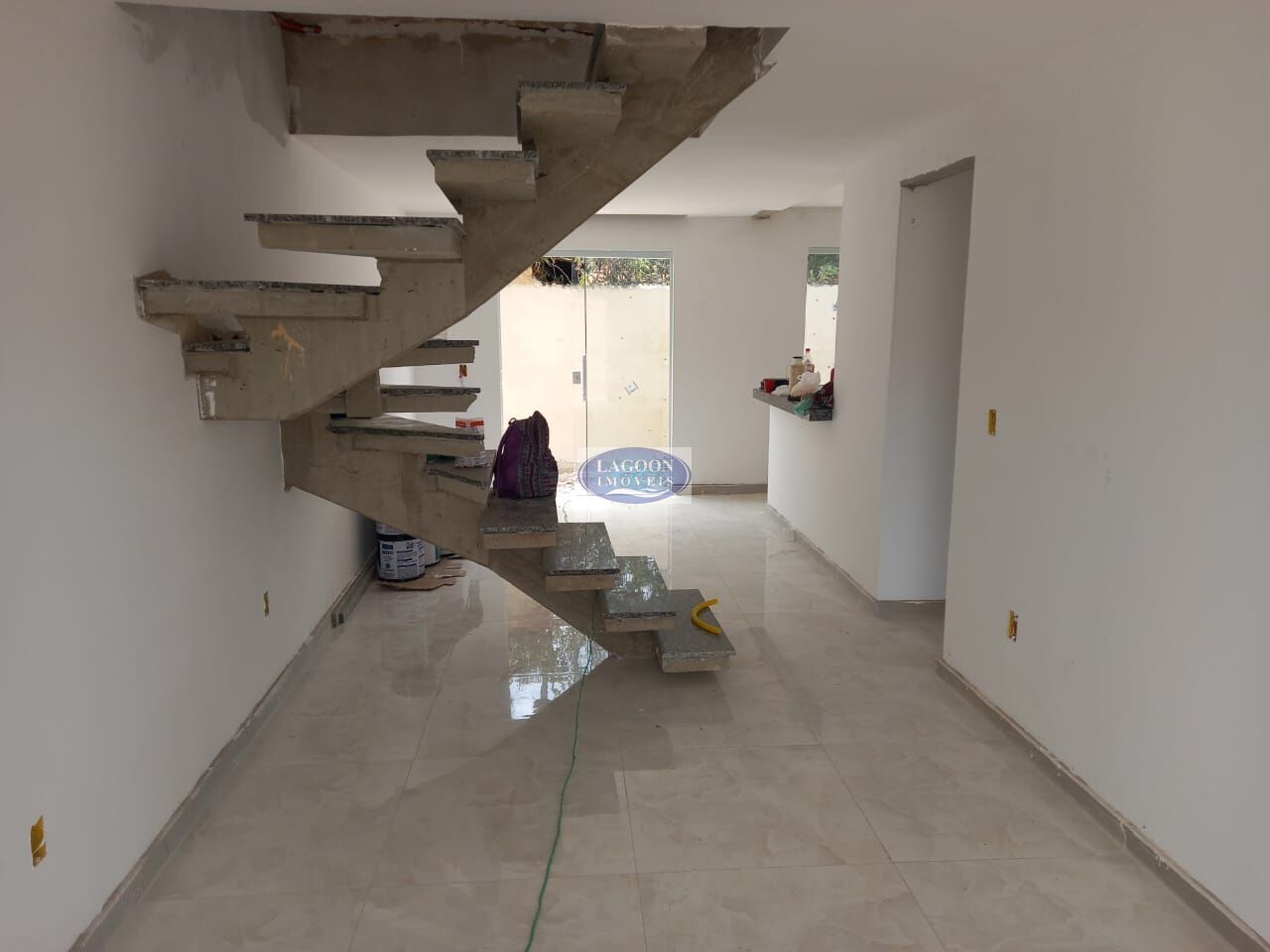 Casa à venda com 4 quartos, 120m² - Foto 5