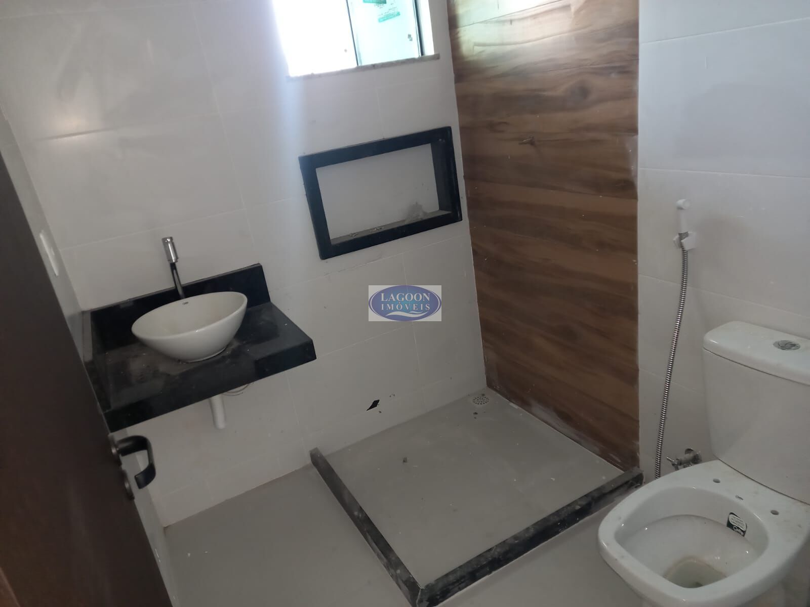 Apartamento à venda com 2 quartos, 68m² - Foto 9