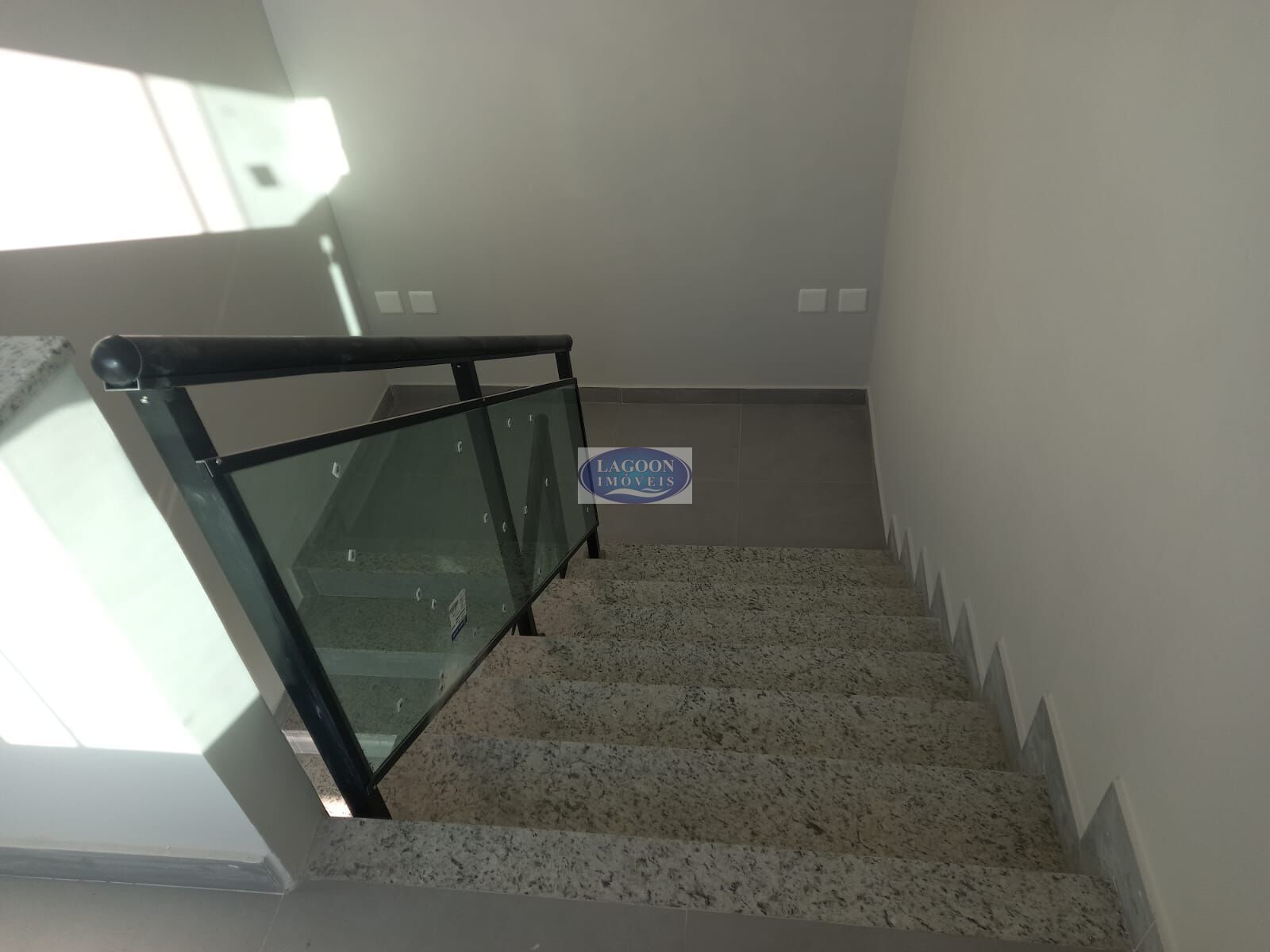 Apartamento à venda com 2 quartos, 68m² - Foto 19