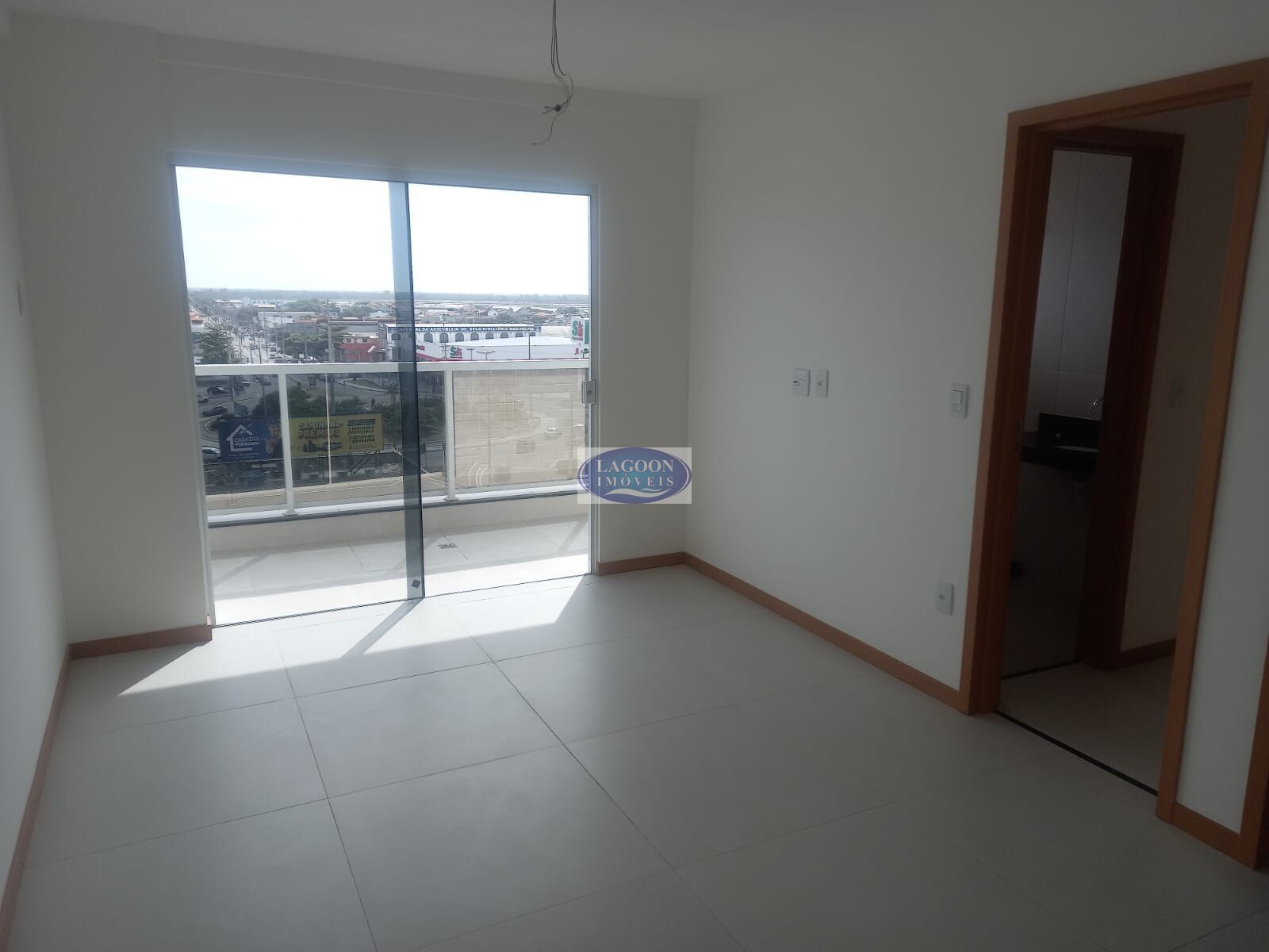 Apartamento à venda com 1 quarto, 65m² - Foto 2