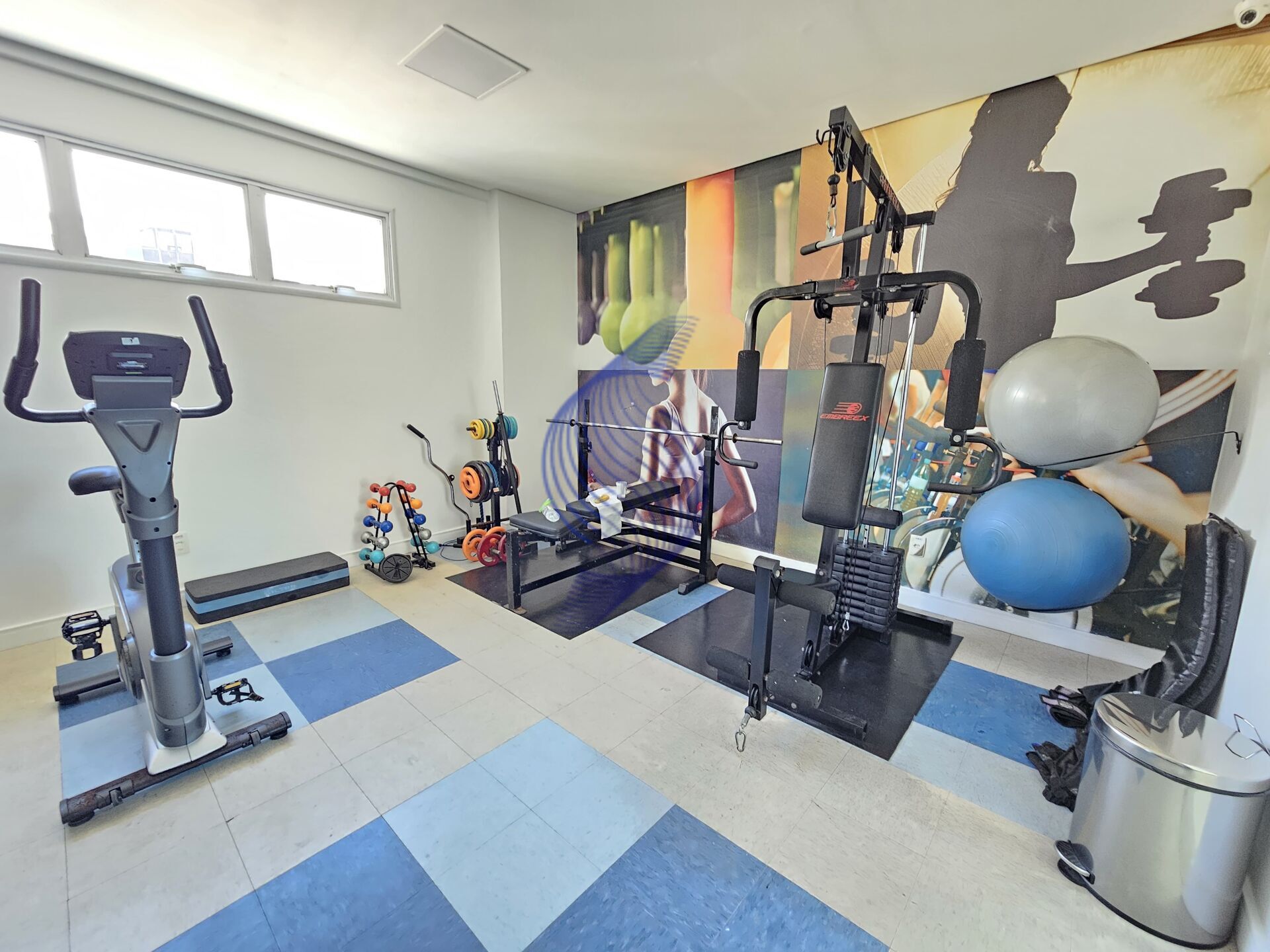 Apartamento à venda com 3 quartos, 93m² - Foto 18