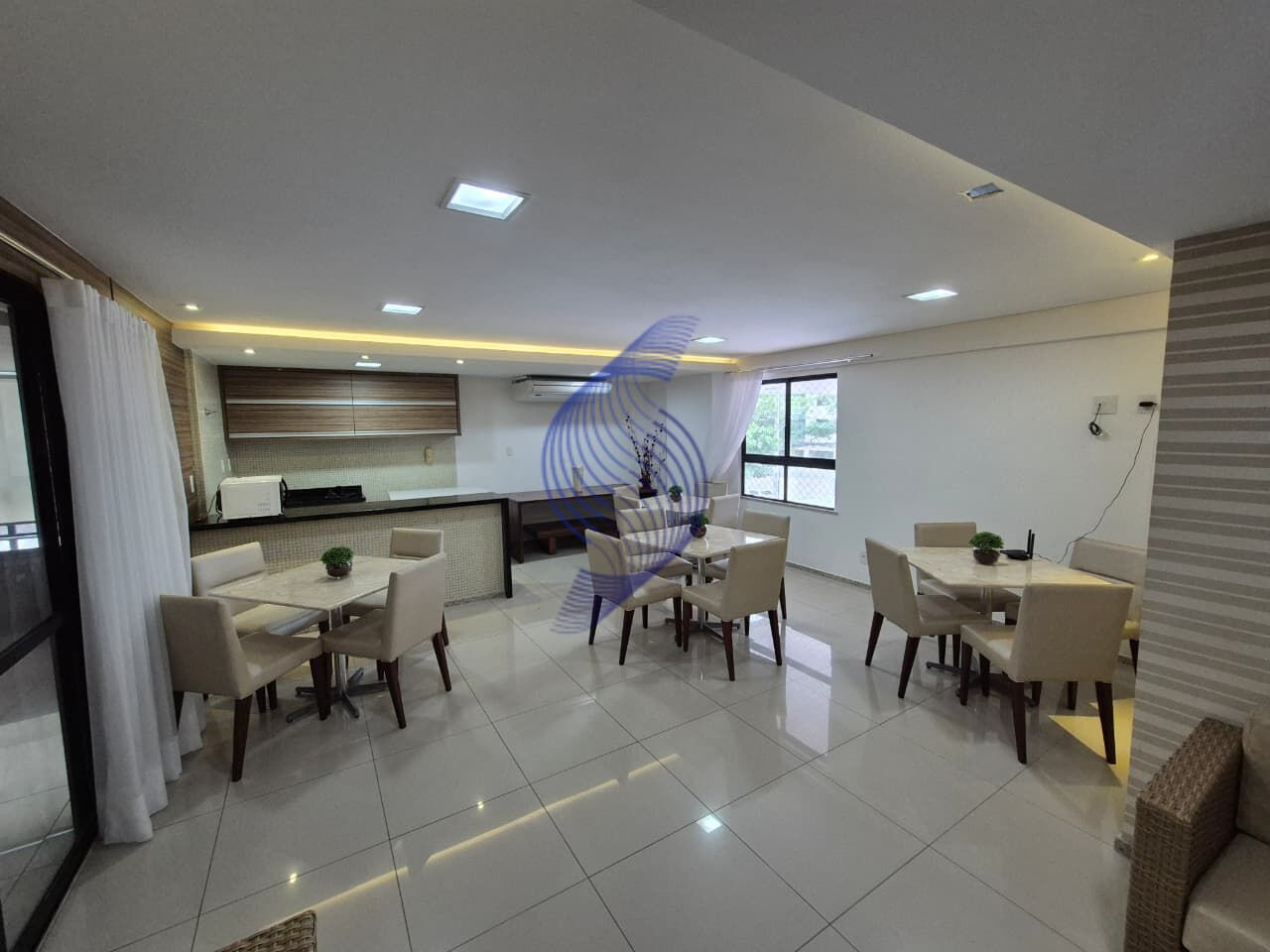 Cobertura à venda com 2 quartos, 198m² - Foto 30