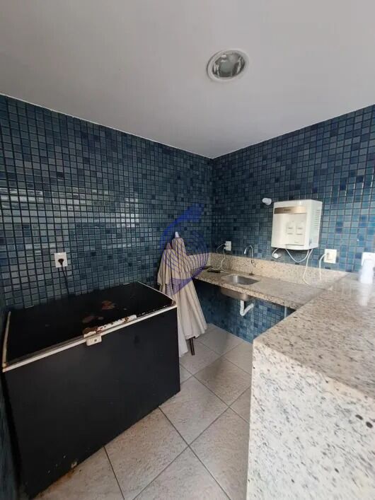 Cobertura à venda com 2 quartos, 198m² - Foto 28