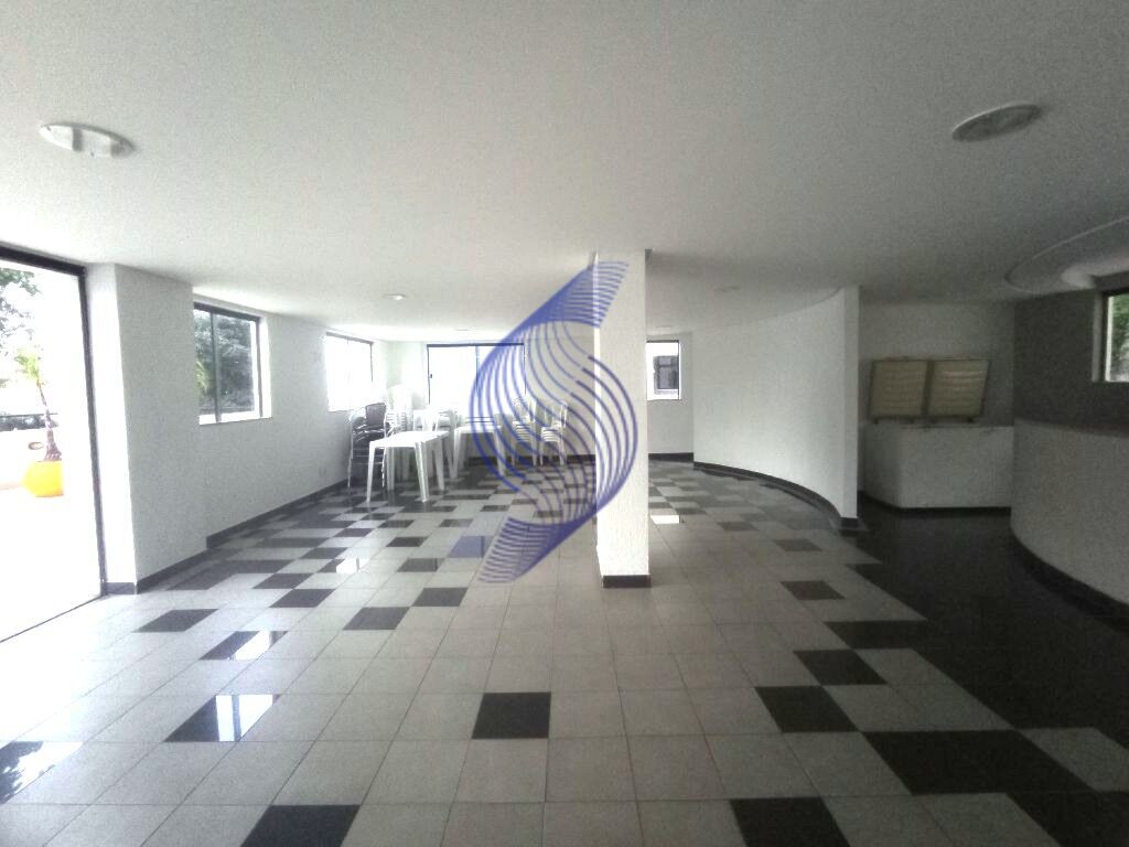 Apartamento à venda com 2 quartos, 79m² - Foto 18