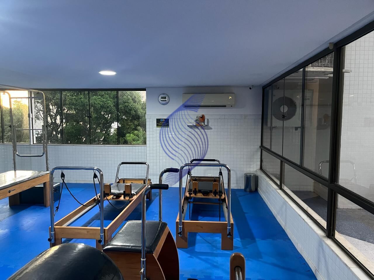 Apartamento à venda com 4 quartos, 256m² - Foto 35